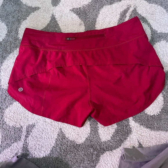 Lululemon speed up size 8 Women's Red Athletic Shorts - Picture 2 of 6
